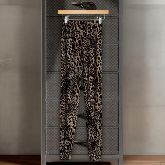 AGREE2DISAGREE • Leopard Harem Lounge Pants Joggers - Picture 7 of 7